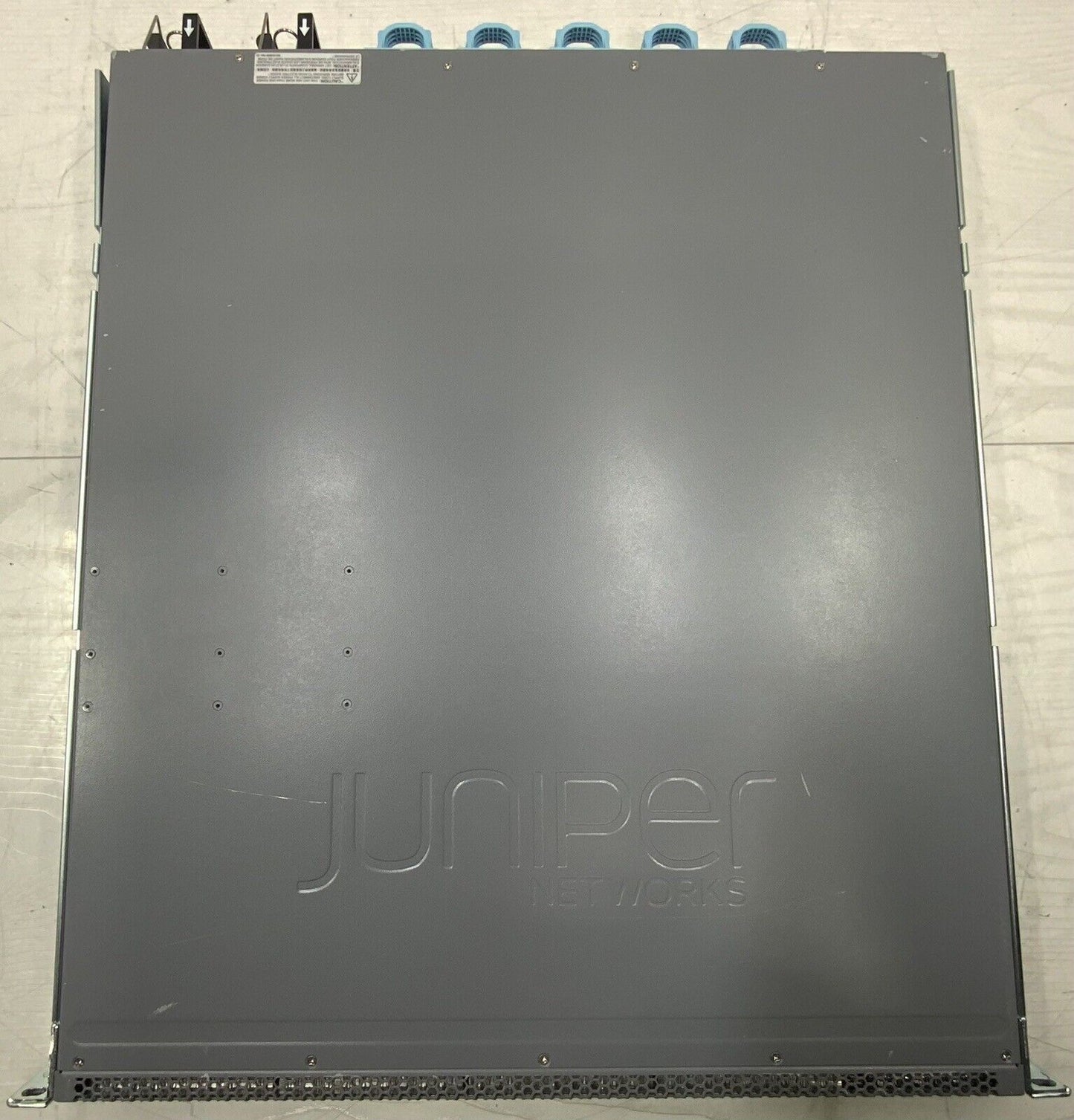 JUNIPER QFX5100-48S-AFO 48-Port SFP/SFP+10GbE 6x40GBE QSFP+ DUAL AC PS