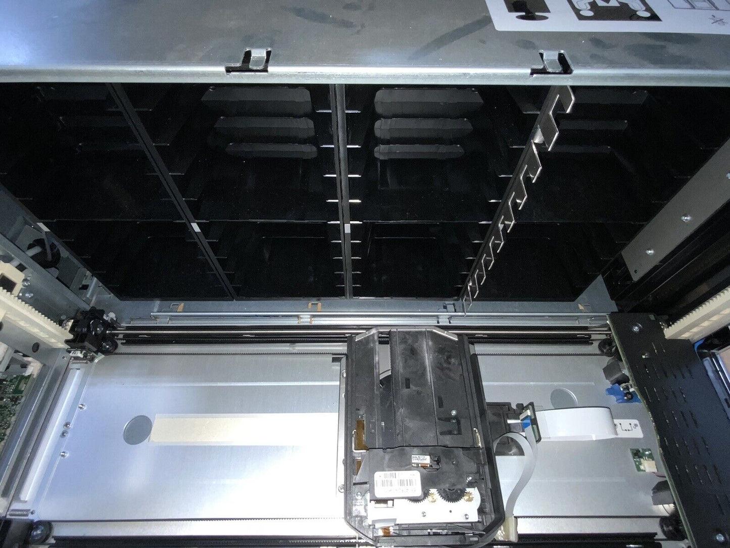 HP StoreEver MSL6480 Tape Library LVLDC-1101-CM