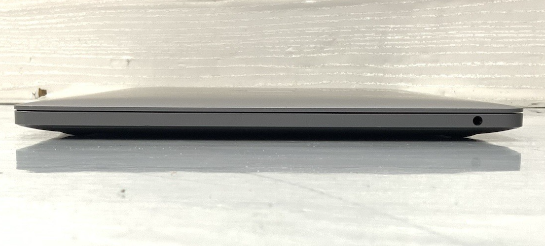 Apple MacBook Pro 13.3" M1 CPU 512GB SSD 16GB RAM Space Gray | MYDA2LL/A, A2338