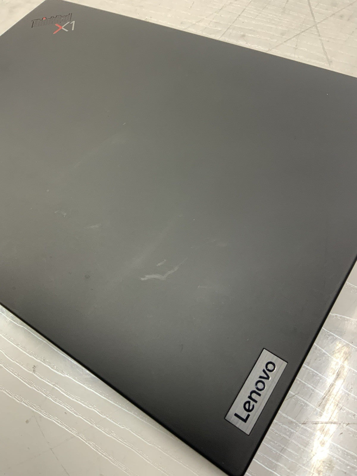 Lenovo ThinkPad X1 Carbon Gen 9 14" i7-1165G7 2.80GHz 16GB 1TB NVMe | Win 10 Pro