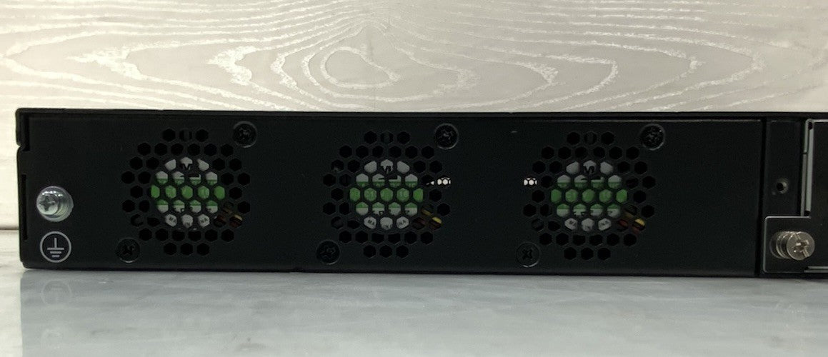 FS 48-Port Gigabit Ethernet Switch 48x RJ45 & w/4x SFP+ S5800-48T4S No Image/OS