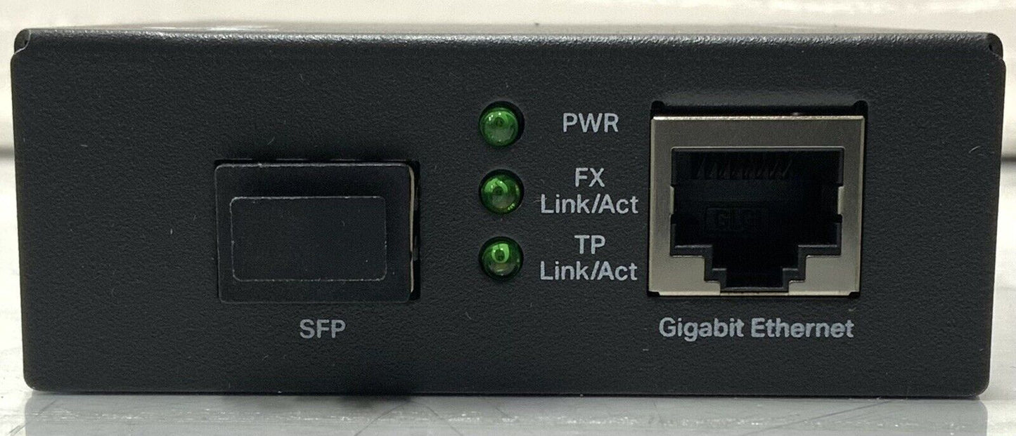 TP-LINK MC220L Gigabit SFP to RJ45 Fiber Media Converter