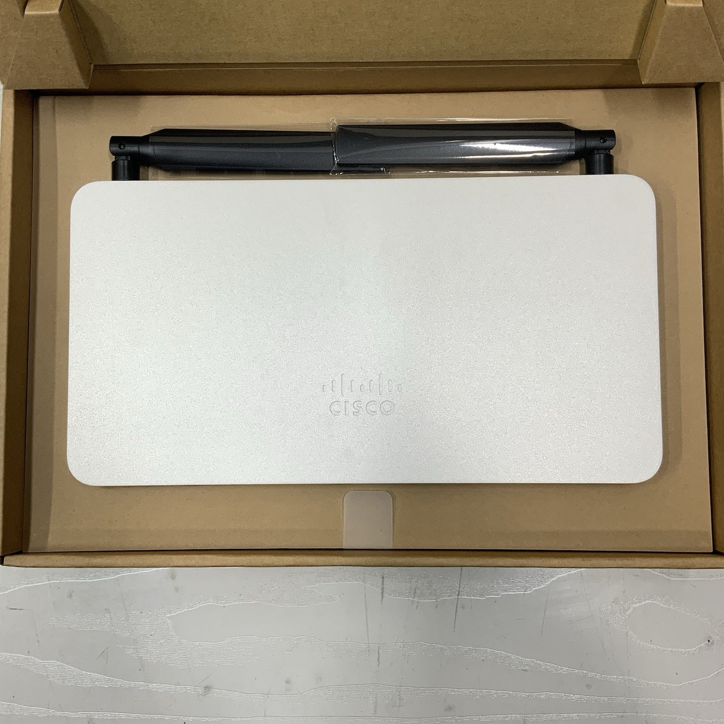 Cisco Meraki MX68CW Firewall Appliance Cellular (Unclaimed) | MX68CWHWWW