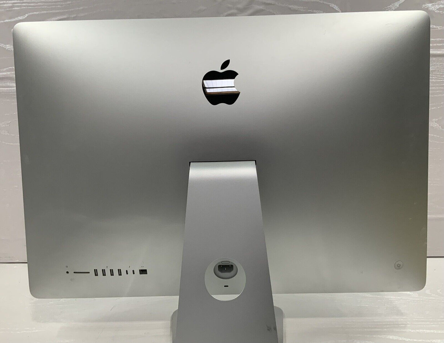 Apple iMac 5K 27 Inch 2017 4.2 GHz Core i7 3TB SSD 64GB RAM Ramden Pro 580 8GB