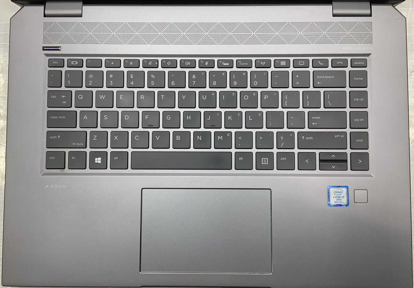 HP ZBook Studio G5 i7-8850H 32GB RAM 512GB SSD 15.6" Nvidia Quadro P1000 W10Pro