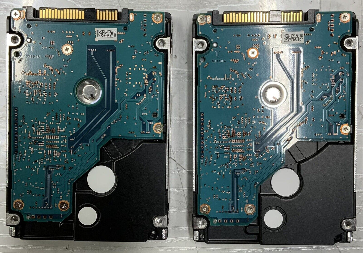 LOT OF 10 Dell Toshiba Enterprise 2.5" SAS HDD 600GB 6Gbps HDEBC01DAA51