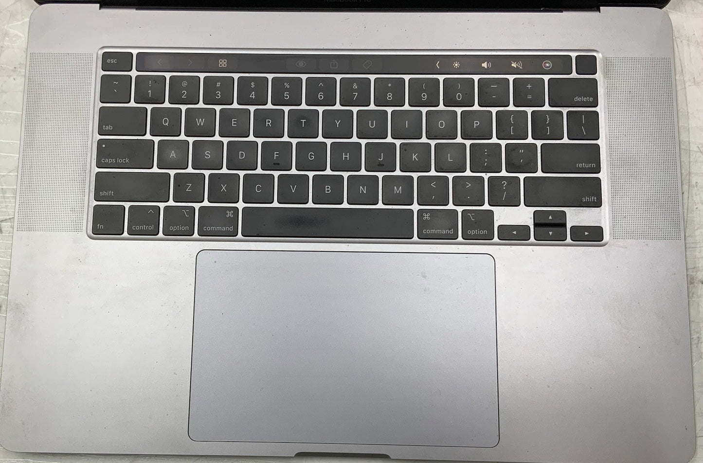 Apple MacBook Pro 16,1 Core i7-9750H 16" 2.6GHz 16GB DDR4 500GB SSD A2141 2019