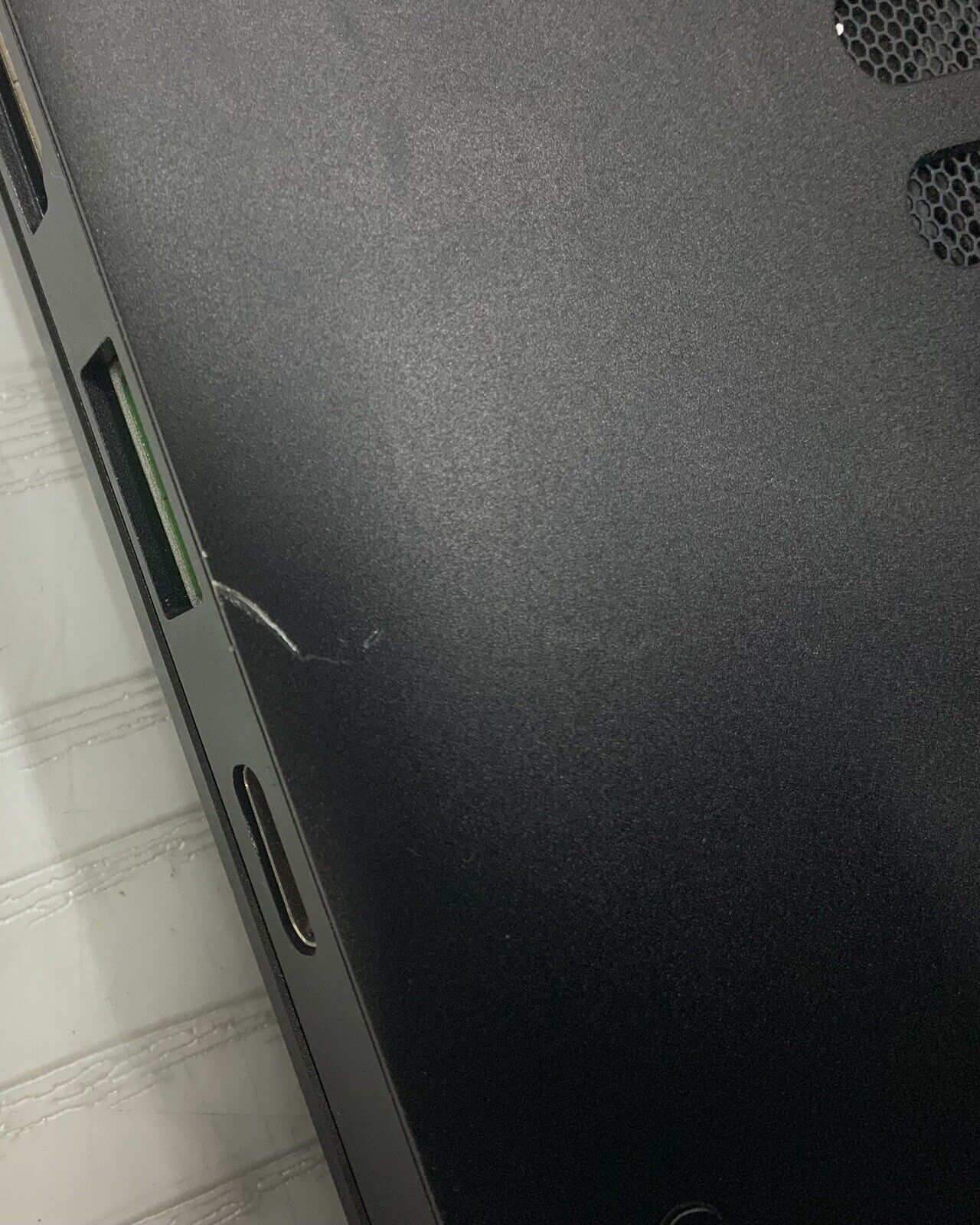 Razer Blade RZ09-01652E22 14" i7-6700HQ 16GB RAM 256GB SSD GTX 970m Win 10 Pro