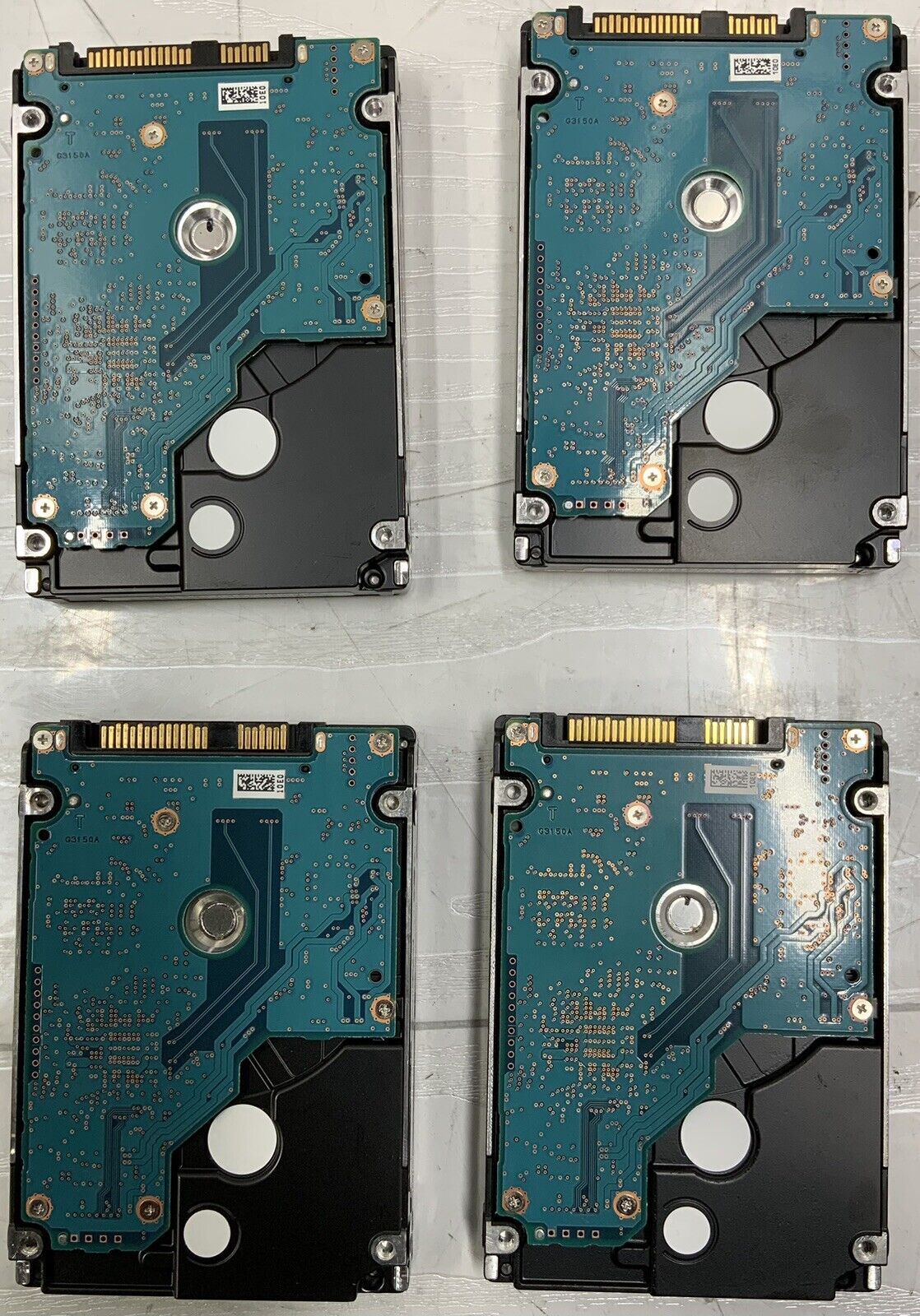 LOT OF 10 Dell Toshiba Enterprise 2.5" SAS HDD 600GB 6Gbps HDEBC01DAA51