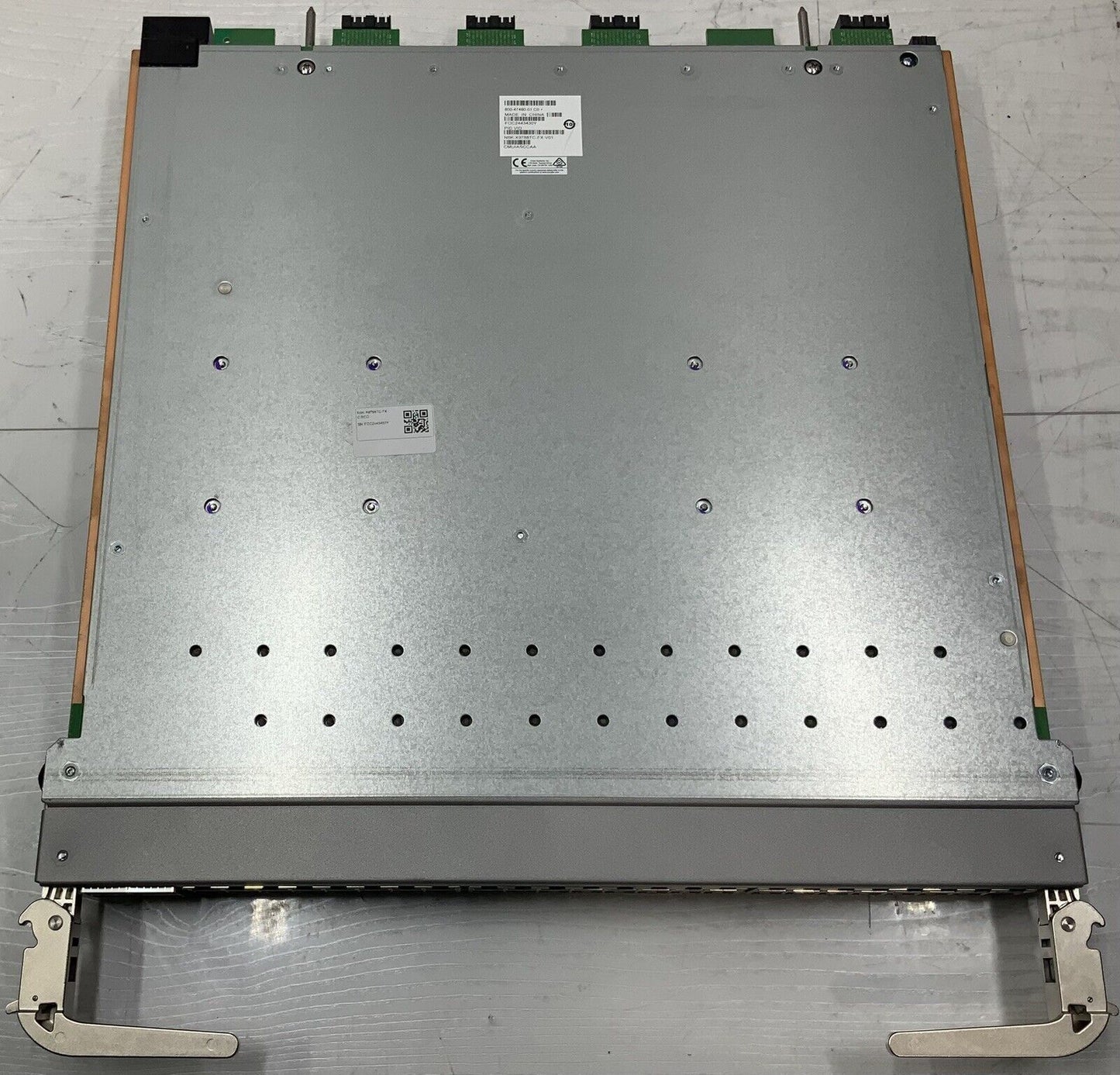 Cisco N9K-X9788TC-FX Nexus 9500 48p 1/10GBaseT and 4p 100G Line Card