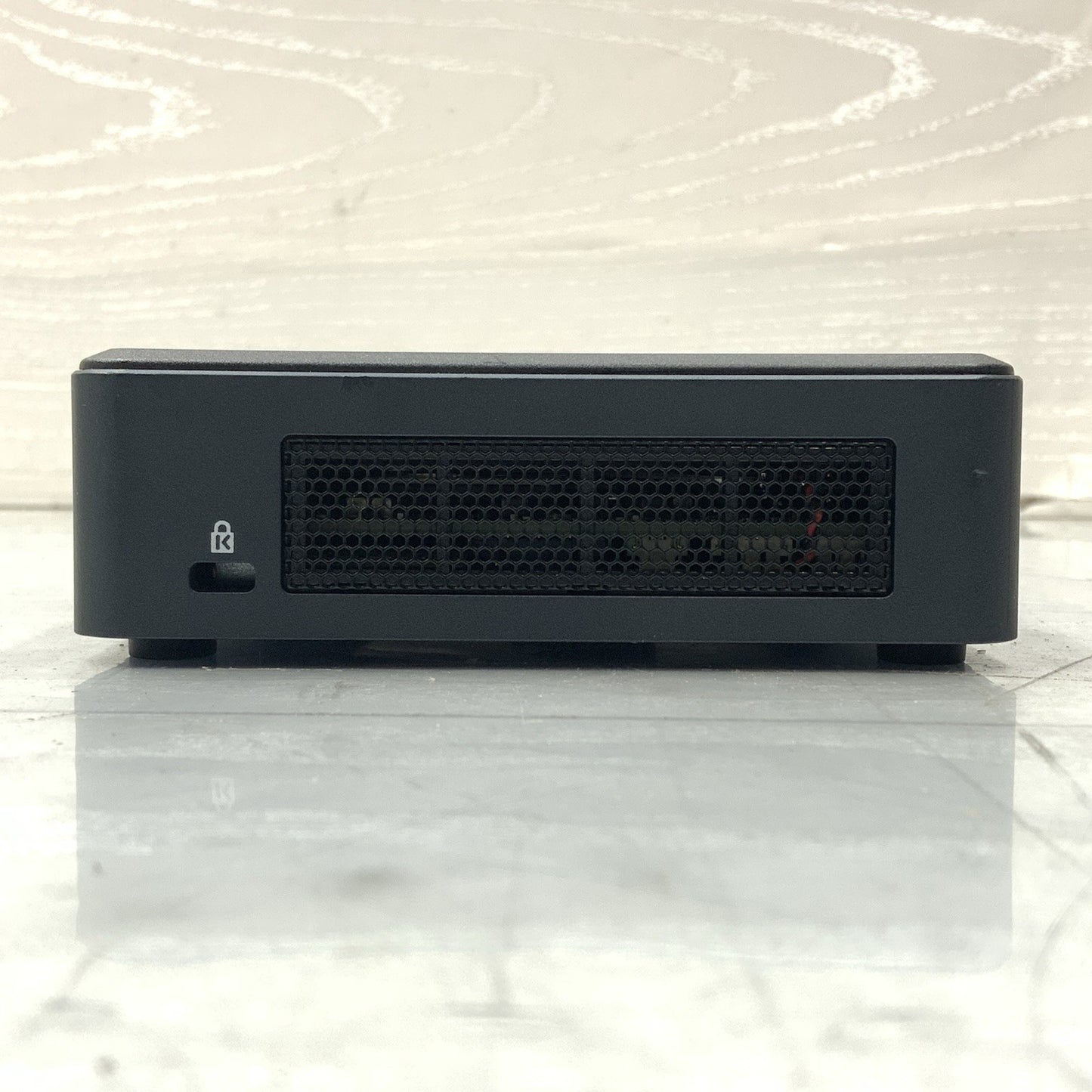 Intel NUC 11 i51135G7 2.40GHz 8GB RAM 256GB NVMe | Windows 10 Pro