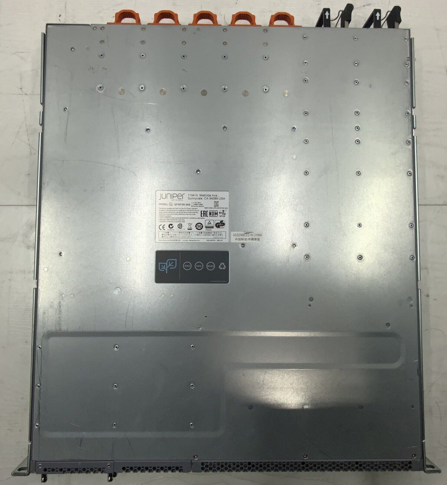 Juniper QFX5100-24Q-3AFO Switch 24 QSFP+ Ports EX4600-EM-8F AFO FANS + PSU