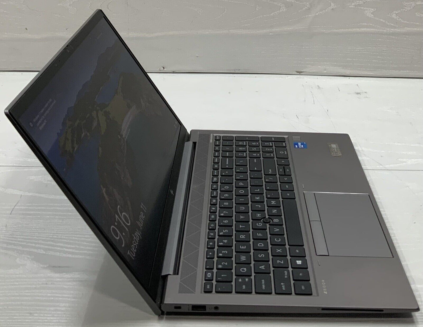 HP ZBOOK FIREFLY 15 G8 Core i7-1185G 32GB RAM 1TB SSD Nvidia T500 Windows 10 Pro
