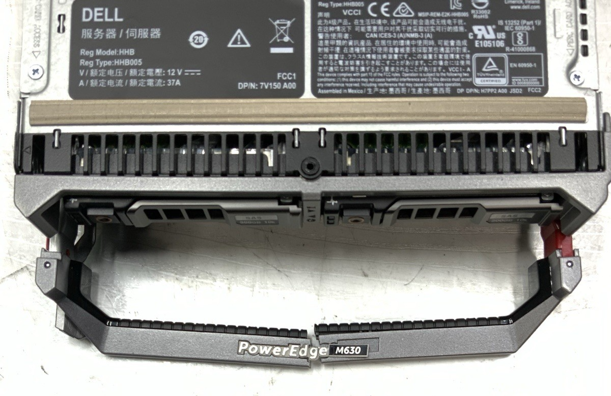 Dell PowerEdge VRTX HHB05 - 3x M640, 6x E5-2650 v4, 22.2TB SAS 768GB RAM H730M