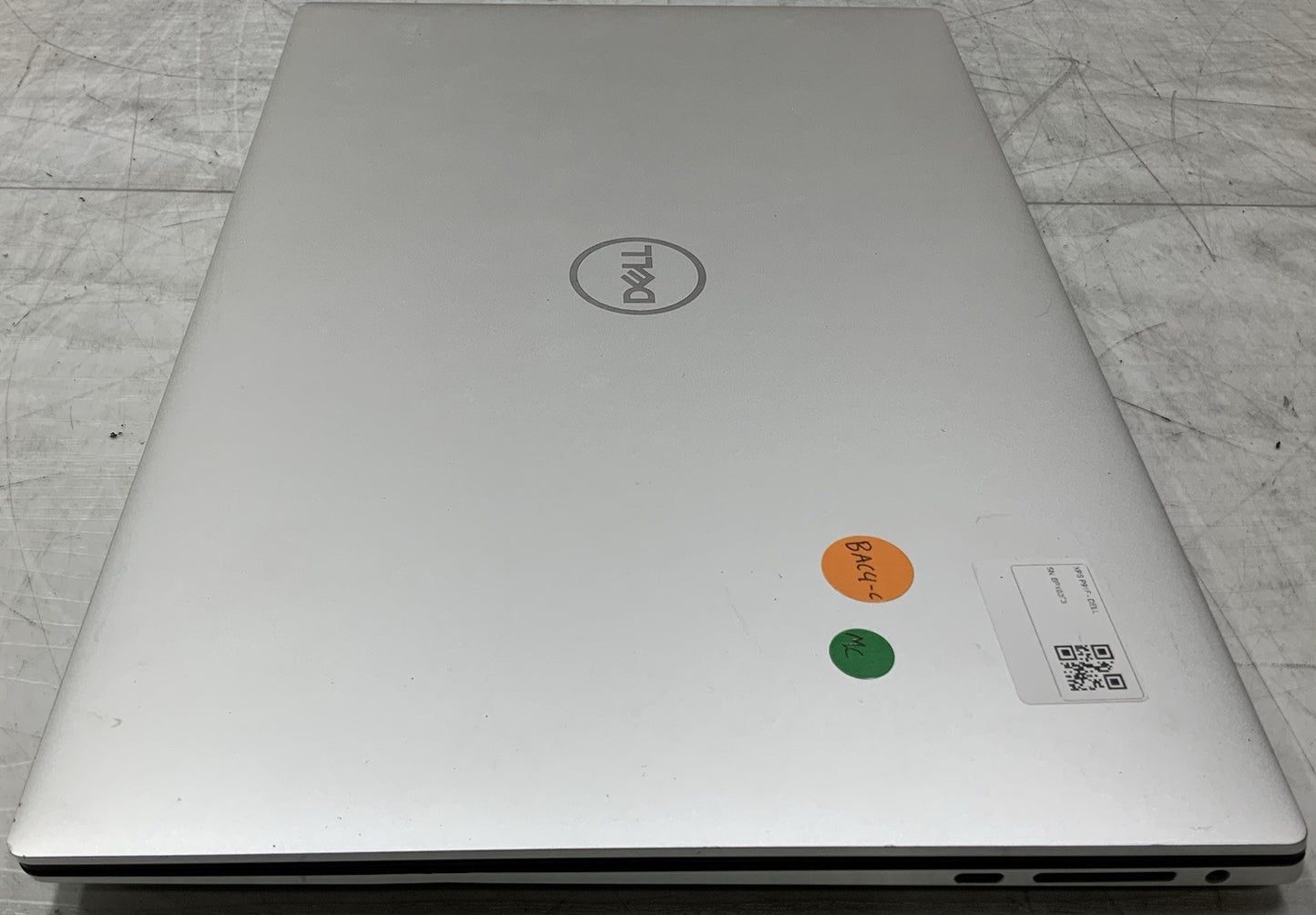 DELL XPS 15 9500 15.6" i7-10875h 2.30GHz 32GB RAM 512GB SSD Nvidia GTX 1650 Ti