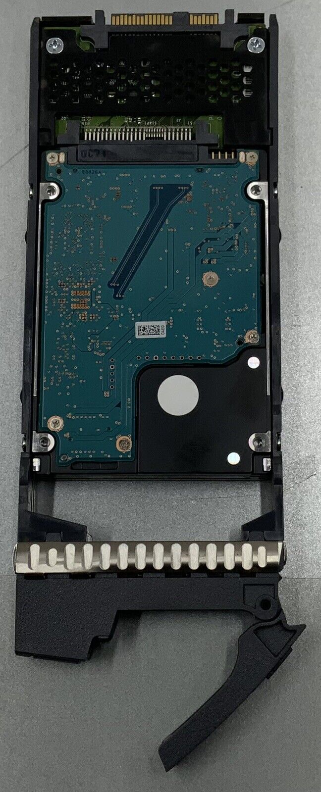 NetApp NAJ-1001 Disk Array 24x 900GB SAS | 2x IOM6 2x PSU