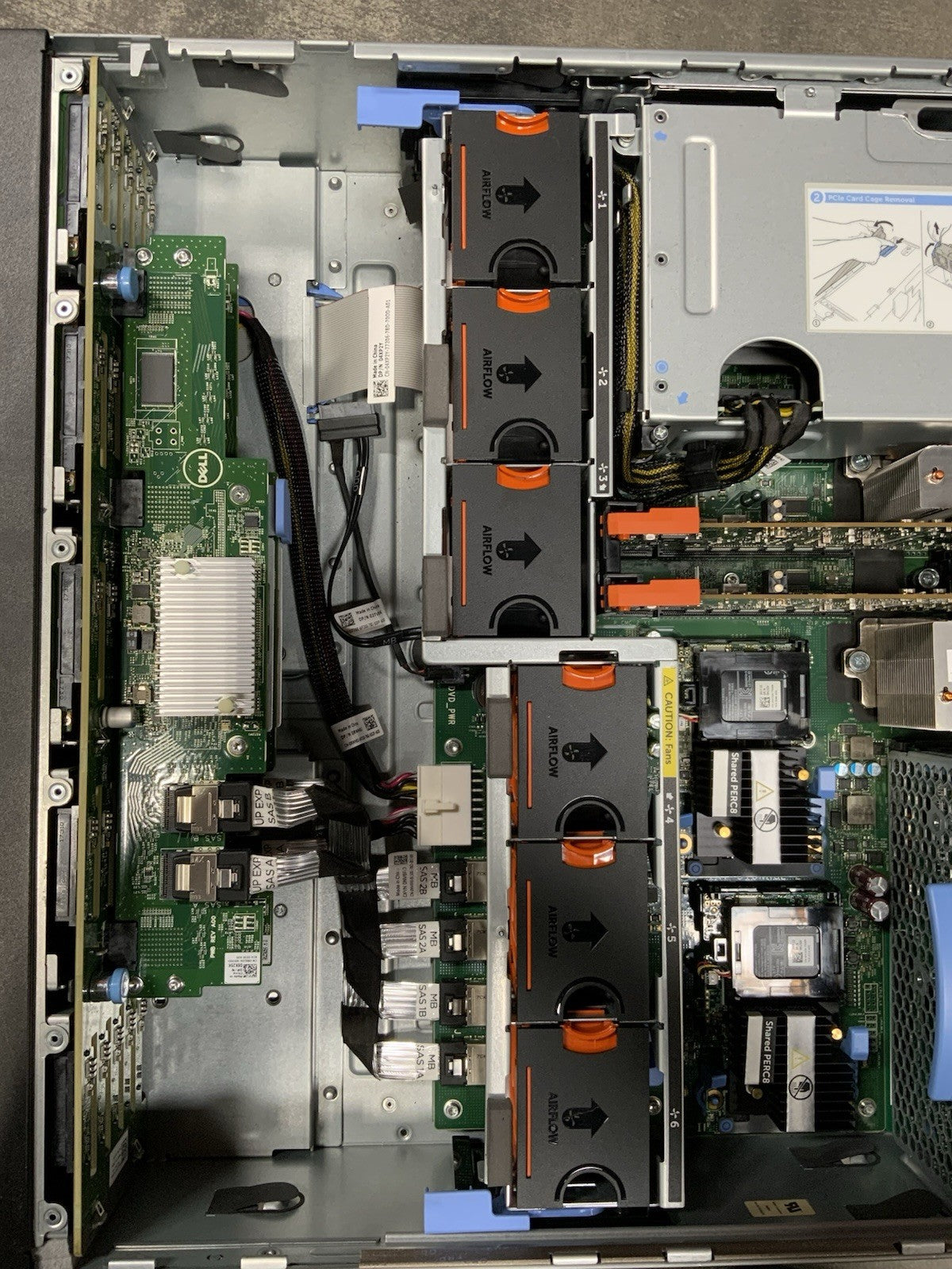 Dell PowerEdge VRTX HHB05 - 3x M640, 6x E5-2650 v4, 22.2TB SAS 768GB RAM H730M