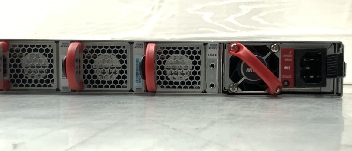 Arista 7060X 32-Port 100GbE QSFP & 2x SFP+ Switch 2xPSU | DCS-7060CX2-32S-F