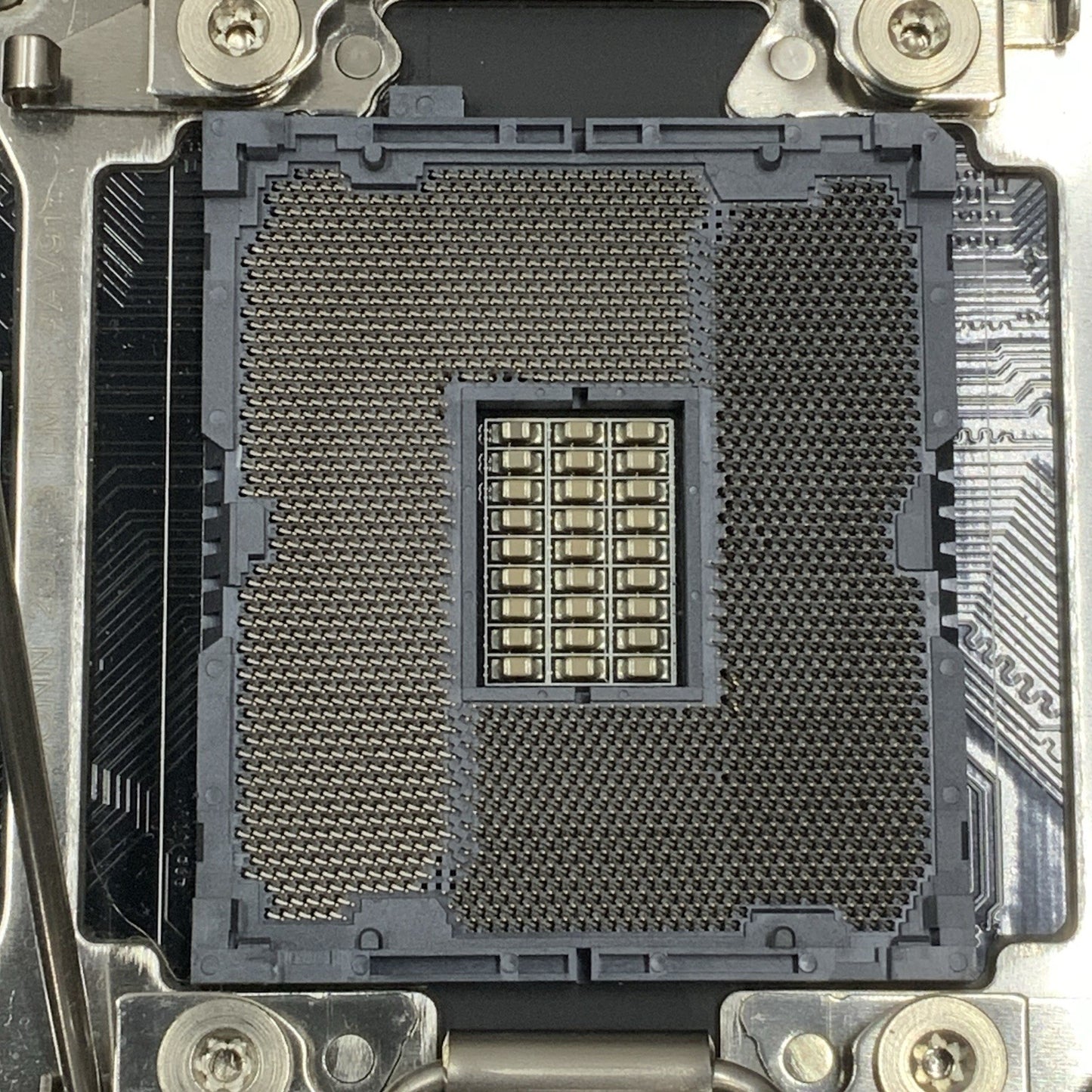 ASUS Dual Socket Intel C612 PCH LGA2011-3 DDR4 Motherboard PCIe 3.0 Z10PE-D8 WS