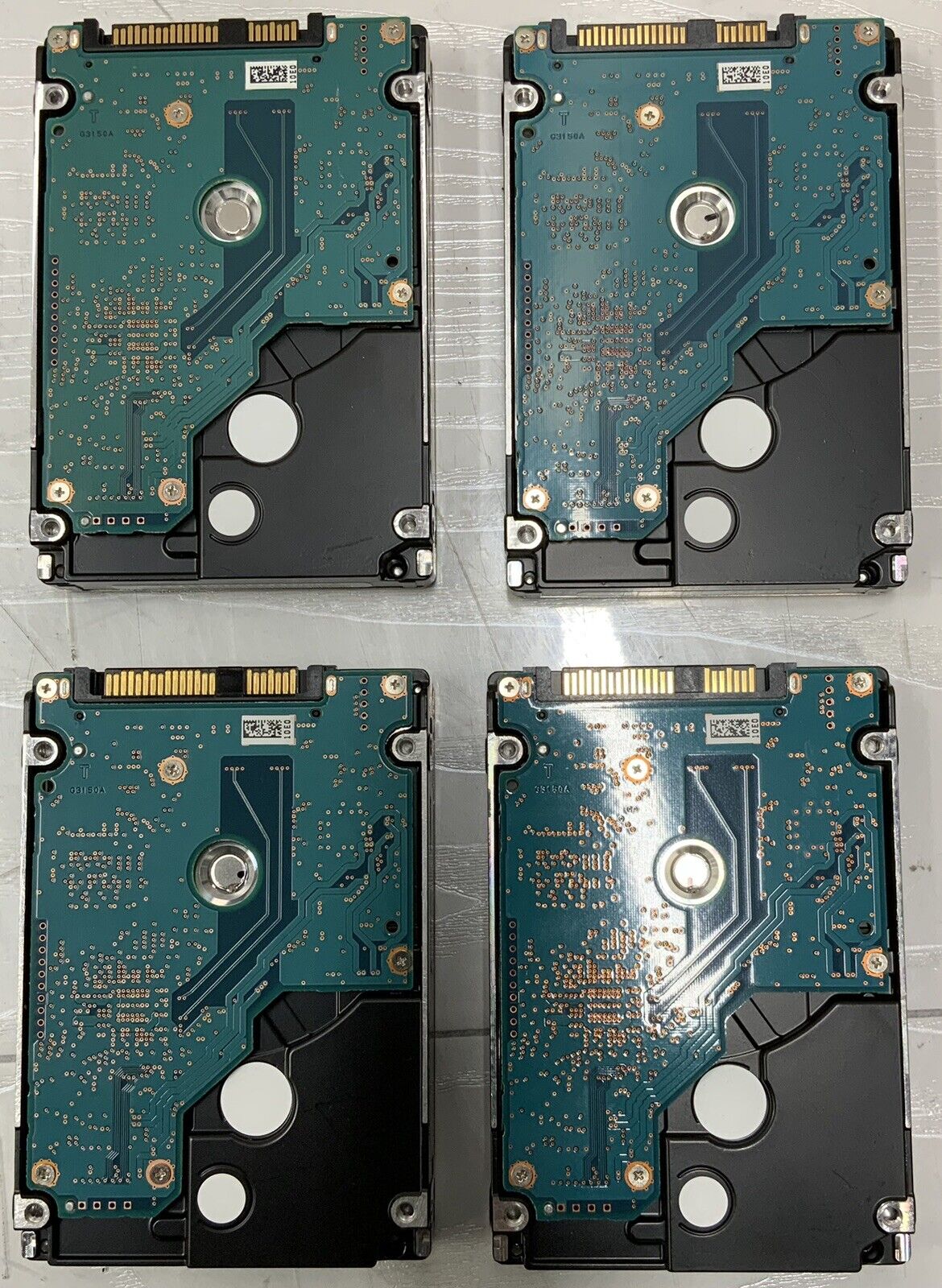 LOT OF 10 Dell Toshiba Enterprise 2.5" SAS HDD 600GB 6Gbps HDEBC01DAA51
