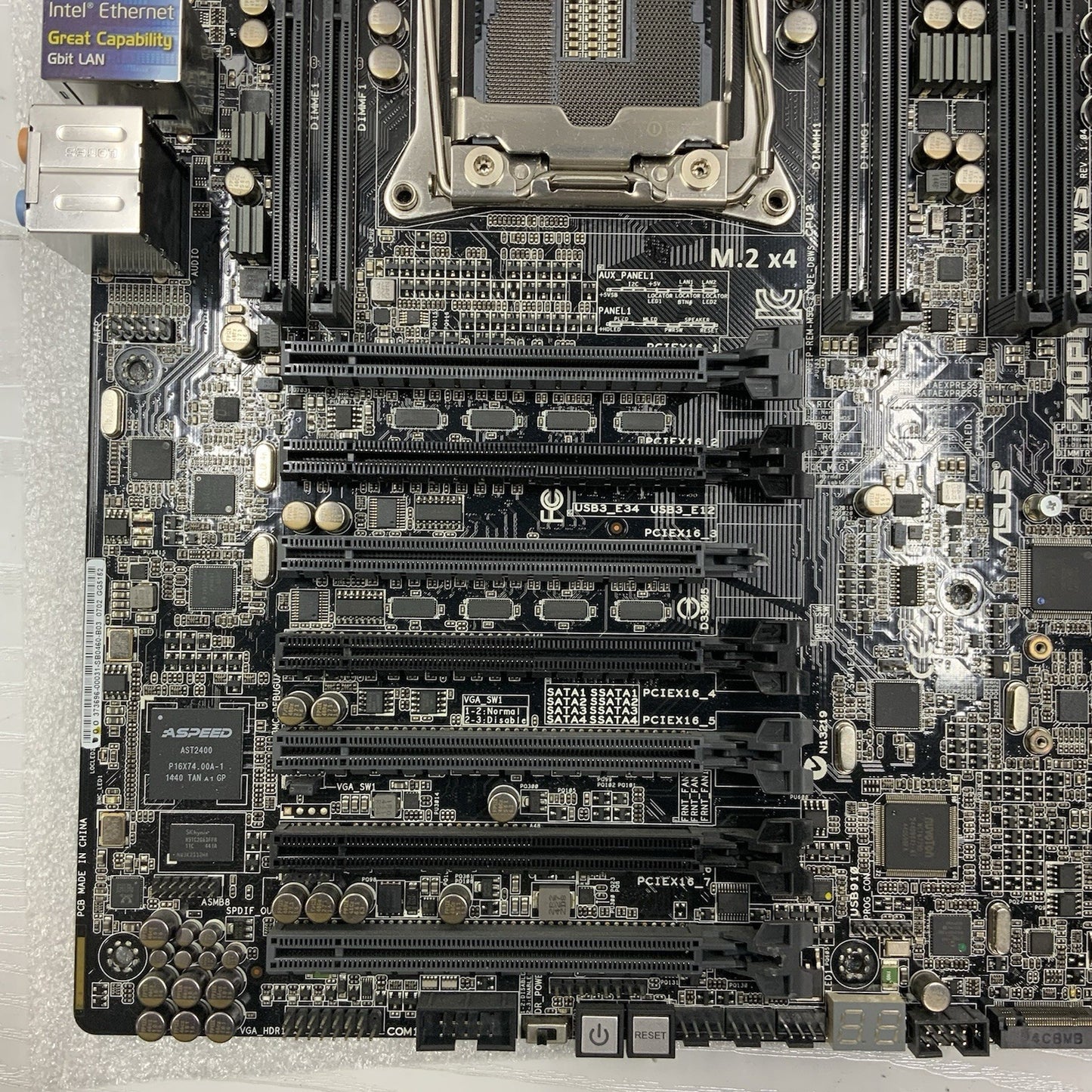ASUS Dual Socket Intel C612 PCH LGA2011-3 DDR4 Motherboard PCIe 3.0 Z10PE-D8 WS