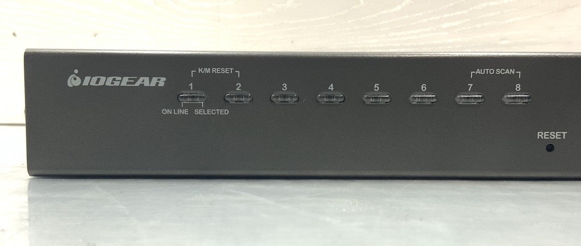 IOGEAR 8-Port USB PS/2 VGA KVM Switch | GCS1808