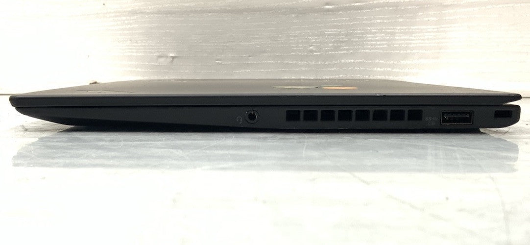 Lenovo 14” ThinkPad x1 Carbon 5th Gen i5-7300U 2.6 GHz 8GB RAM 512GB SSD Win 10P