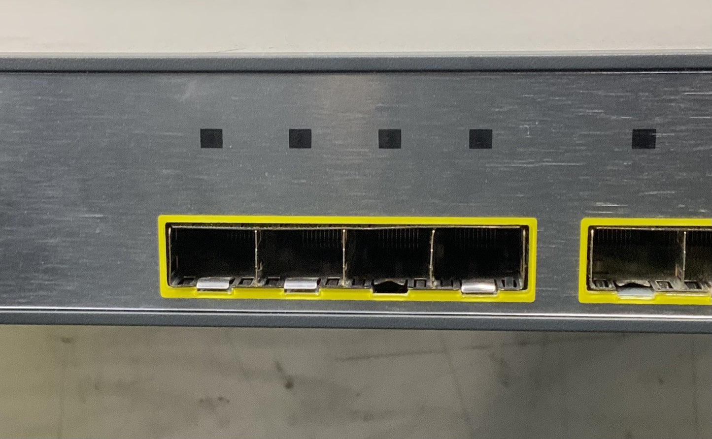 Cisco Catalyst 3750 12-Port SFP Gigabit Ethernet Switch | WS-C3750G-12S-S V06
