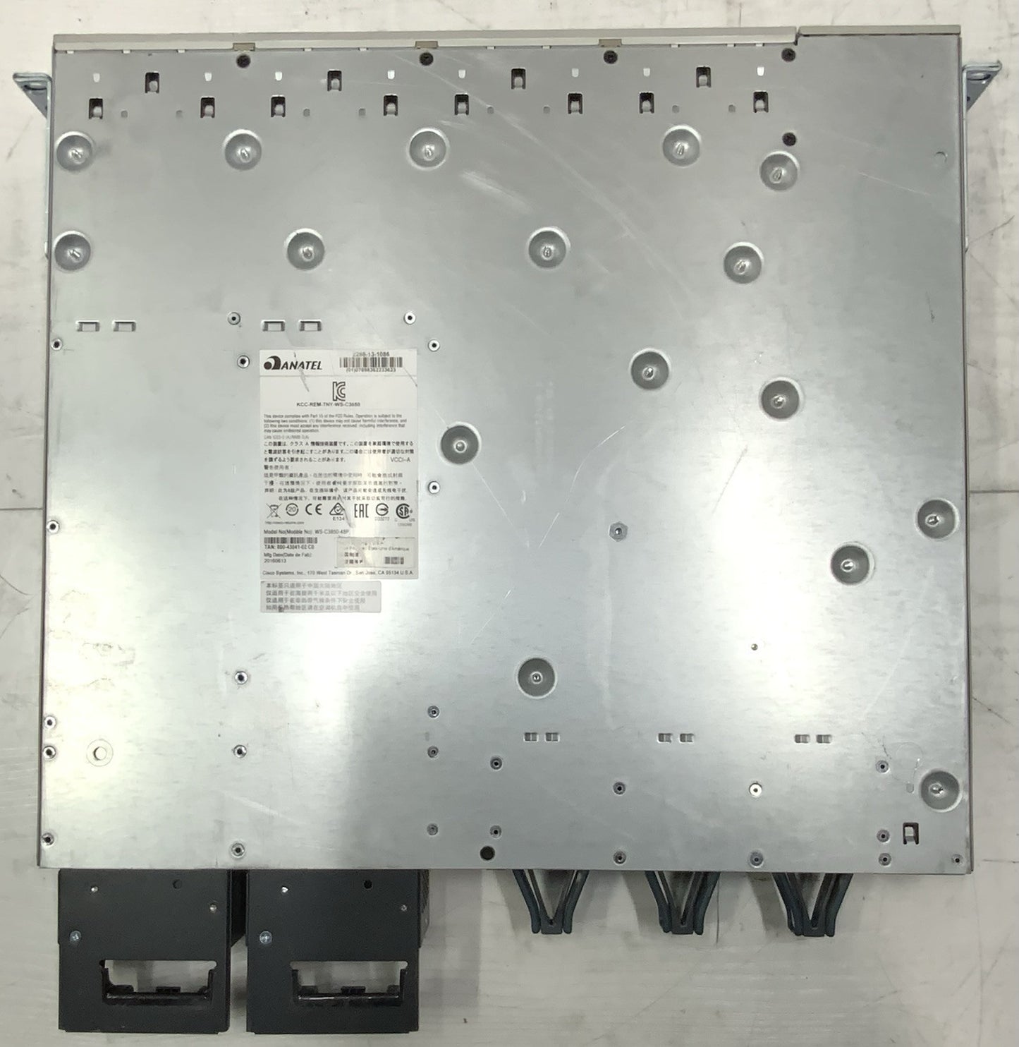 Cisco Catalyst C3850 48-Port PoE+ GbE Switch | WS-C3850-48P-L, C3850-NM-2-10G