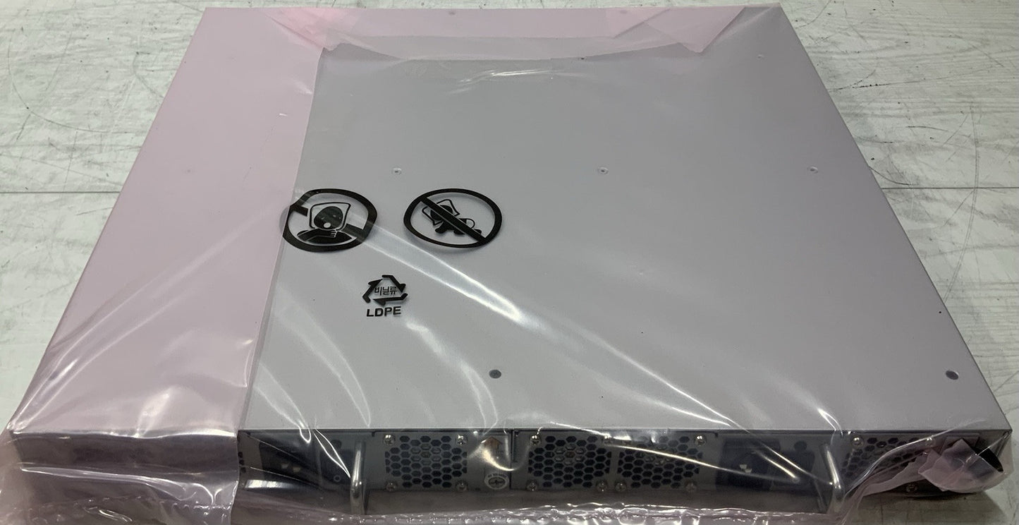 Brocade BR-VDX6740-48-R 48-Port SFP+ 4x 40G QSFP VDX 6740 Switch 2x AC PSU
