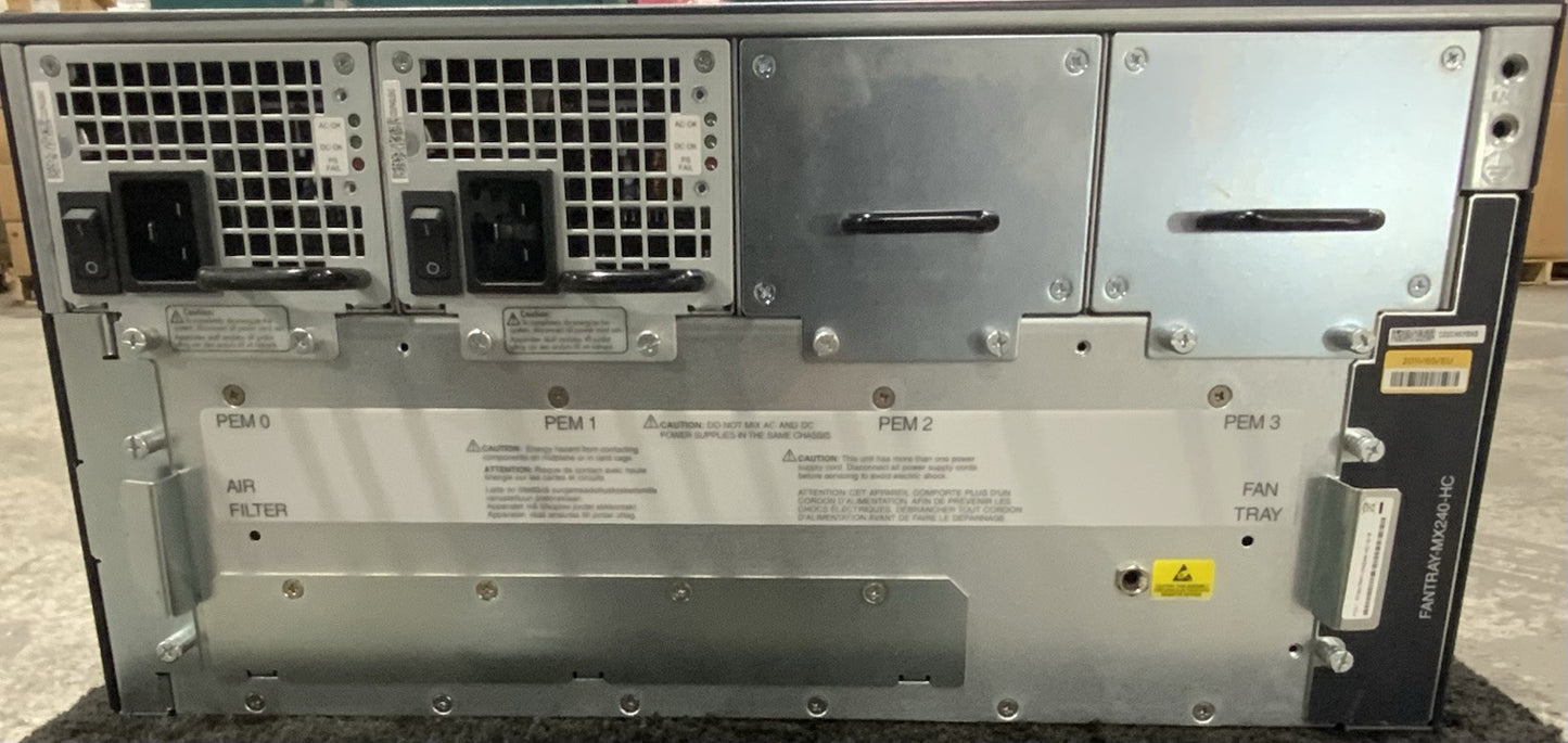 Juniper MX240 - (2)SCBE2-MX, (2)RE-S-1800X4, (2)MX-MPC3E-3D, (2)MIC-3D-4XGE-XFP