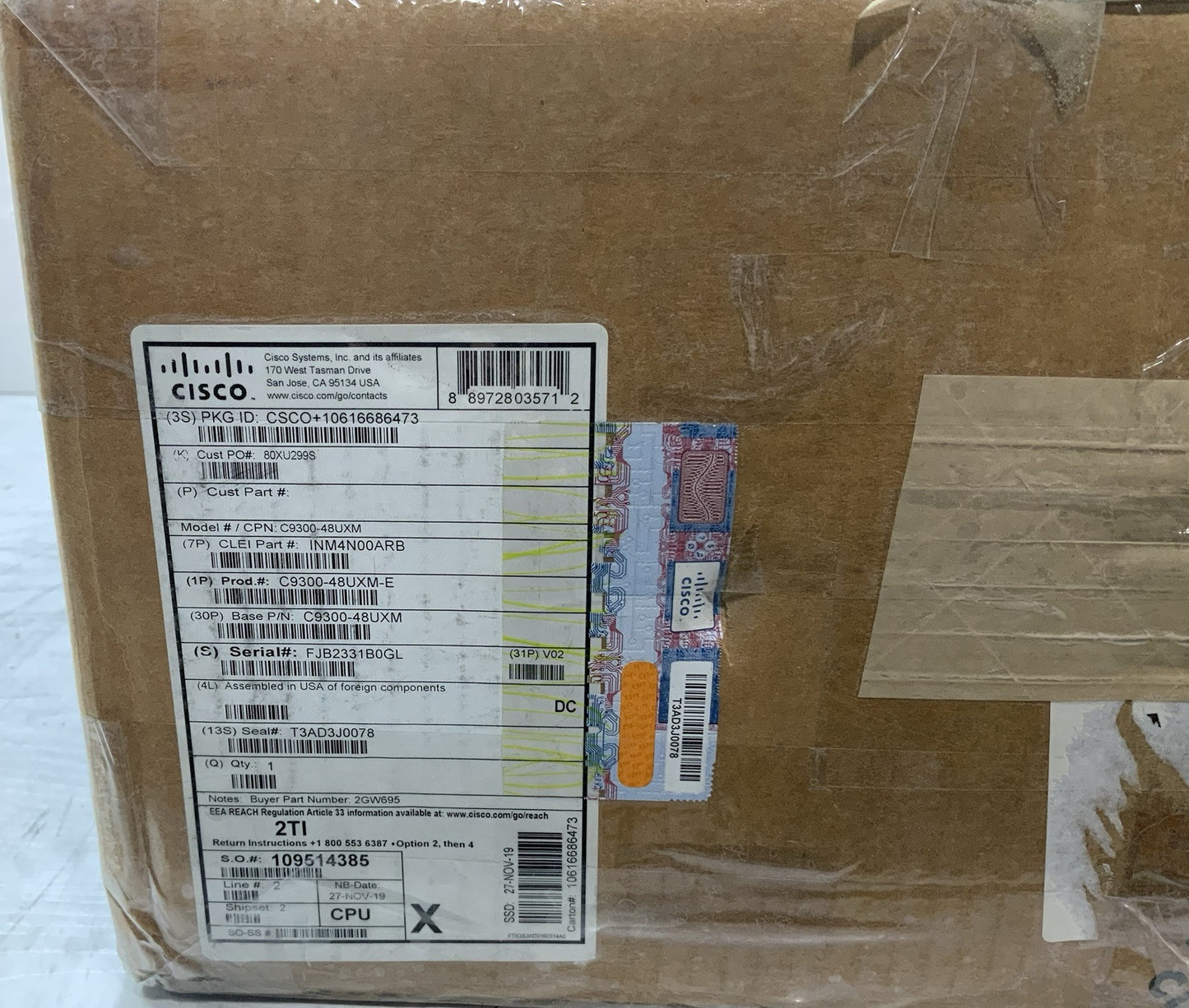 Cisco C9300-48UXM-E 48 2.5G (12 mGig) UPOE ports, Network Essentials Switch
