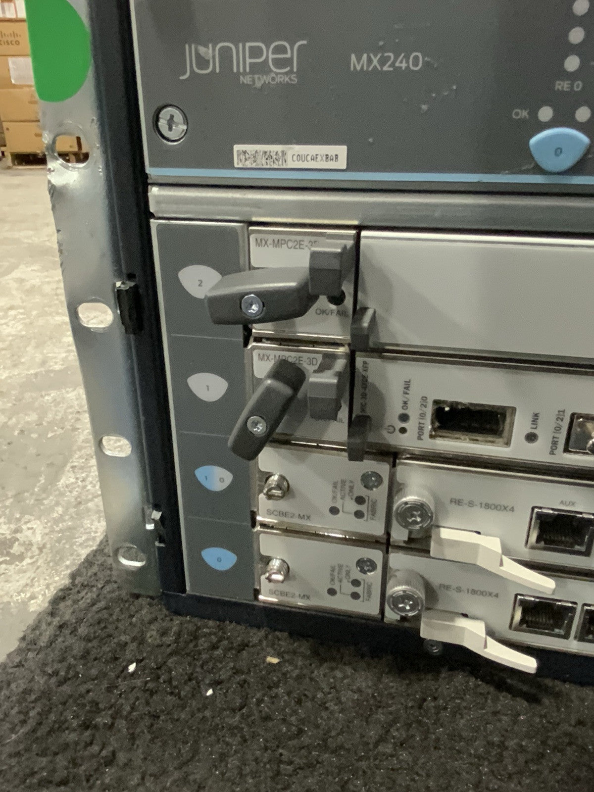 Juniper MX240 - (2)SCBE2-MX, (2)RE-S-1800X4, (2)MX-MPC3E-3D, (2)MIC-3D-4XGE-XFP