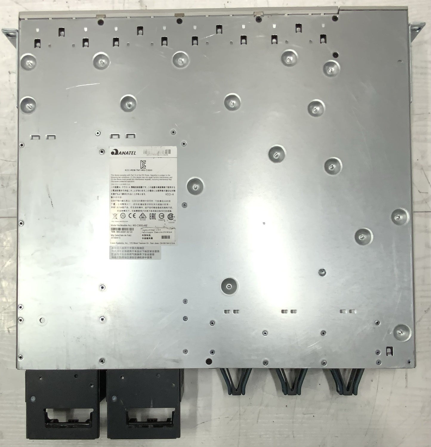 Cisco C3850 48-Port GbE RJ45 SFP PoE+ Switch | WS-C3850-48P-L, C3850-NM-4-10G
