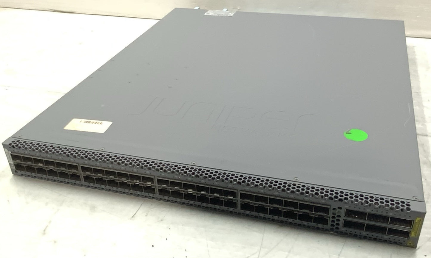 Juniper 54-Port Gigabit Ethernet QSFP SFP+ Switch 2xPSU | QFX5100-48S-AFI