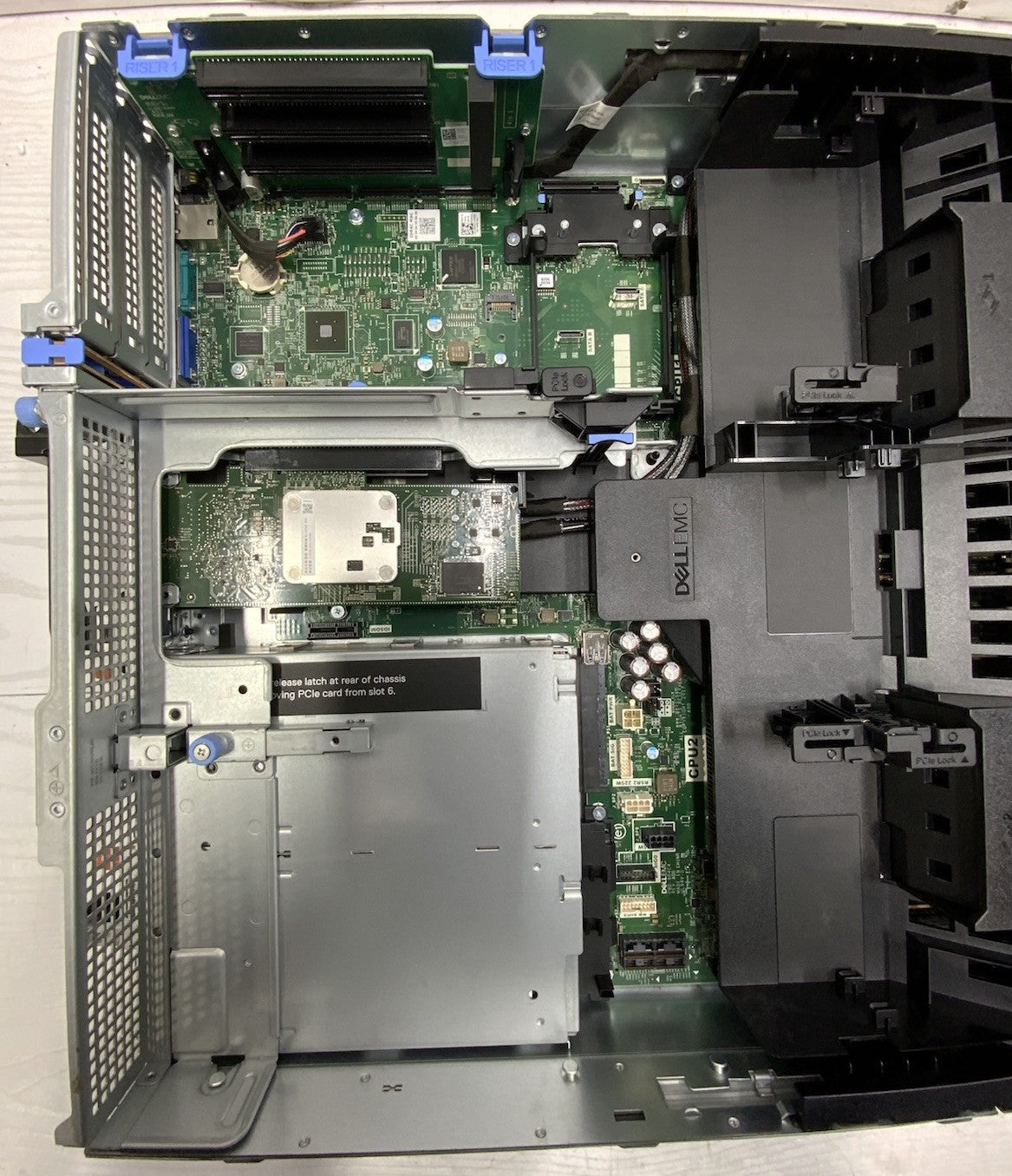 Dell Poweredge R740 16-Bay Server Intel Xeon Silver 4110 192GB RAM 2xPSU | E38S