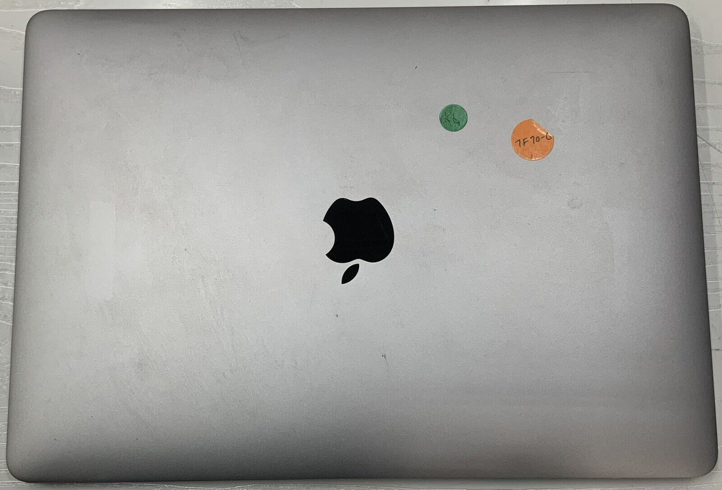 Apple MacBook Pro 13” 2017 i5-7360U @ 2.3 GHz, 8GB, 251GB SSD, Ventura, A1708