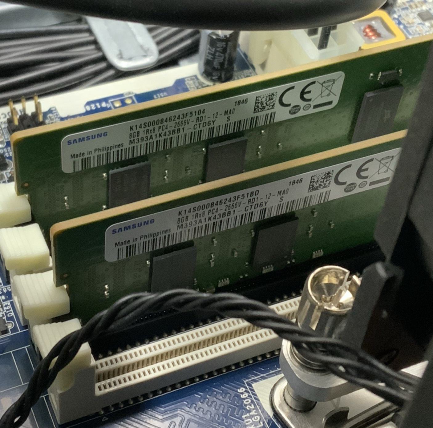 HP Z4 G4 Workstation Intel Xeon W-2133 3.6GHz 500GB/256GB 32GB | Windows 10 Pro