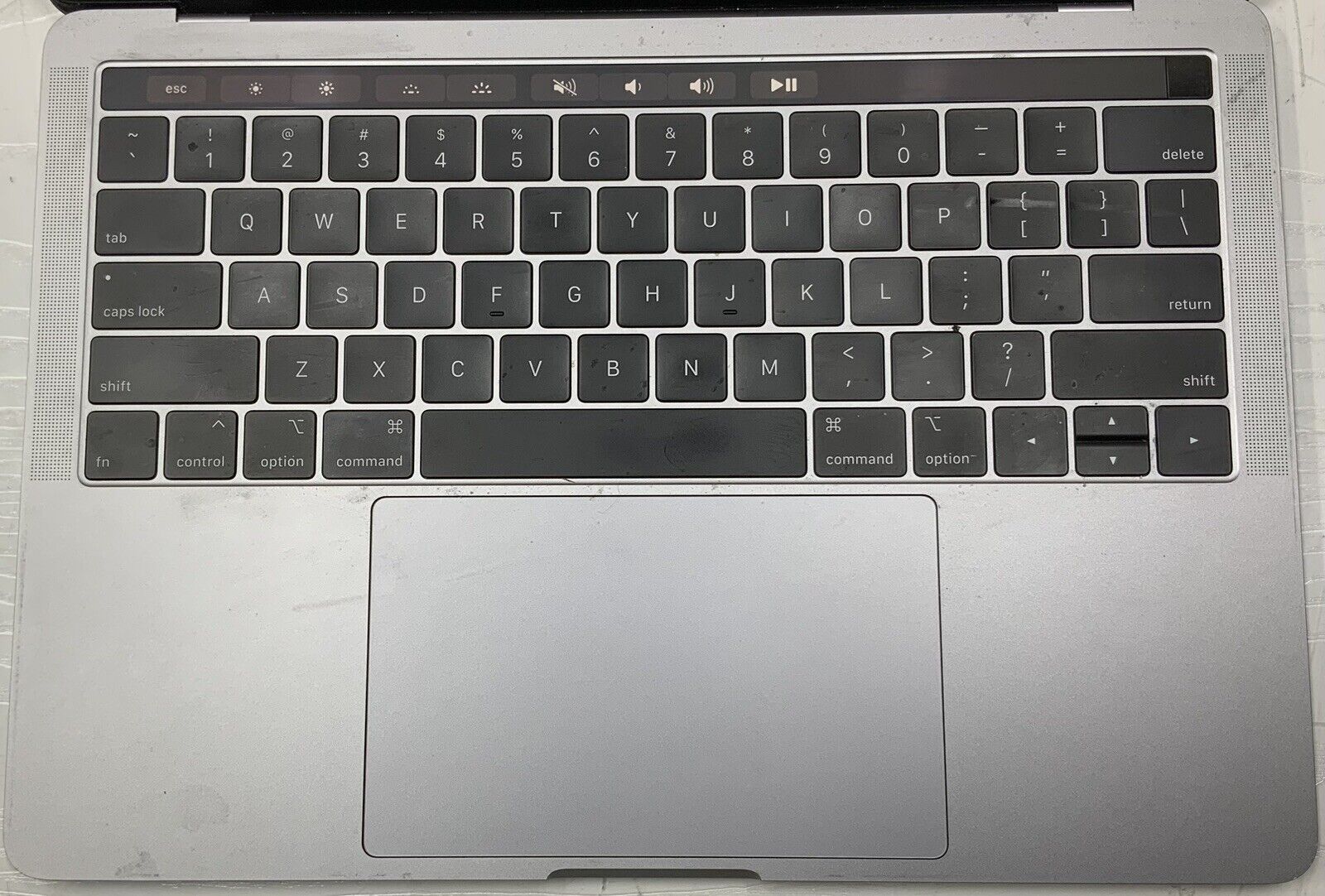 5719222