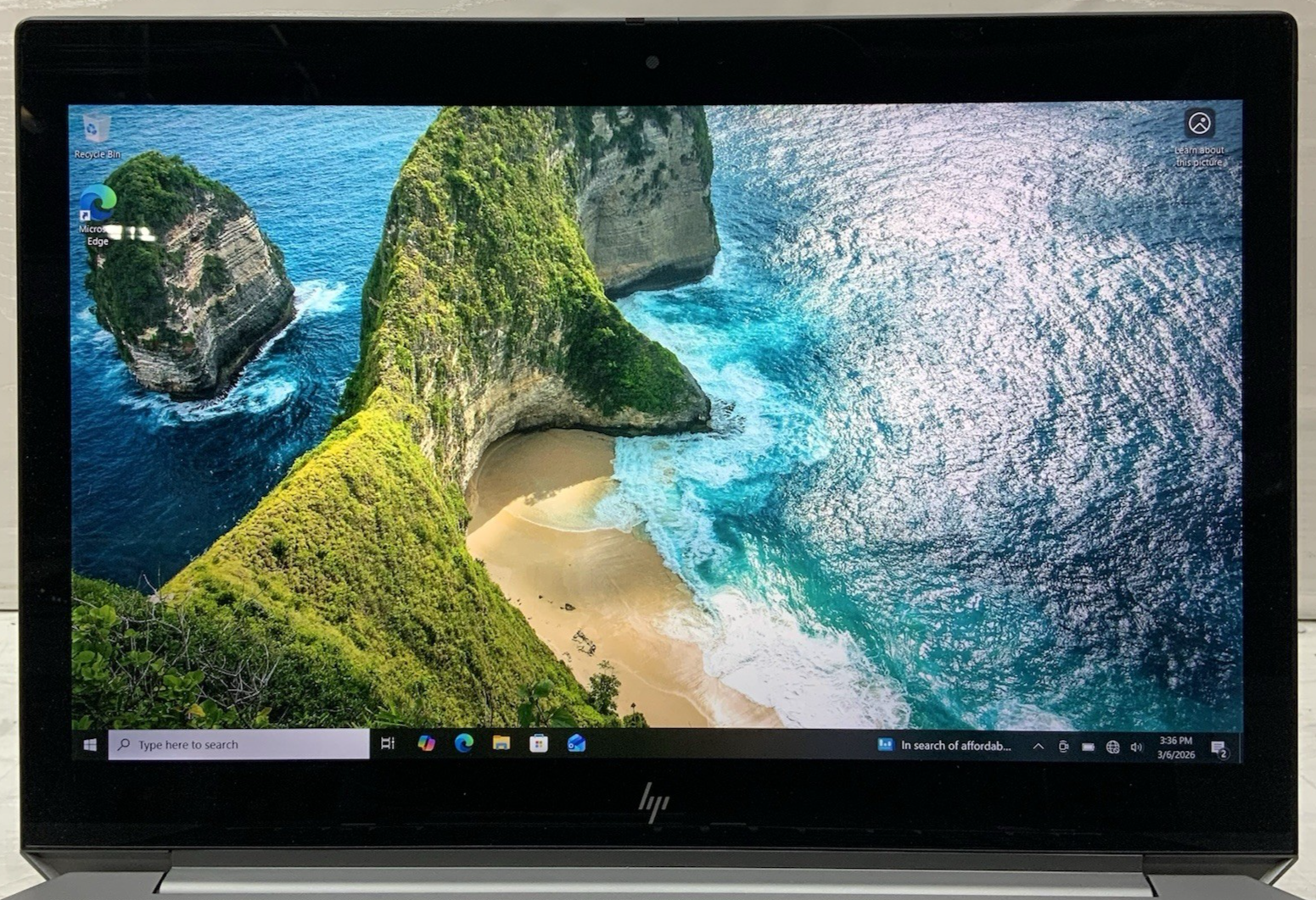 HP zBook 15 G6 Intel i7-9850H 2.60GHz 32GB RAM 512GB SSD Windows 10 Pro1