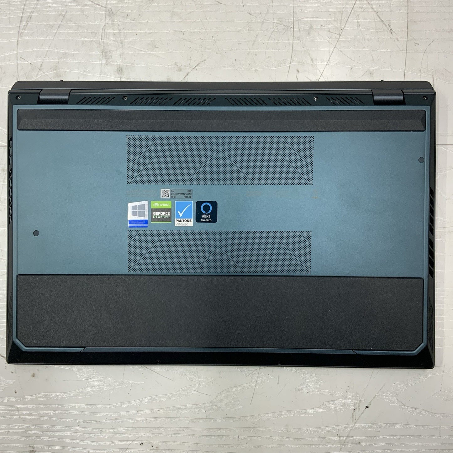 ASUS Zenbook Pro Duo 4K 15.6" OLED Intel i9-10980HK 32GB RAM 1TB NVMe RTX 2060