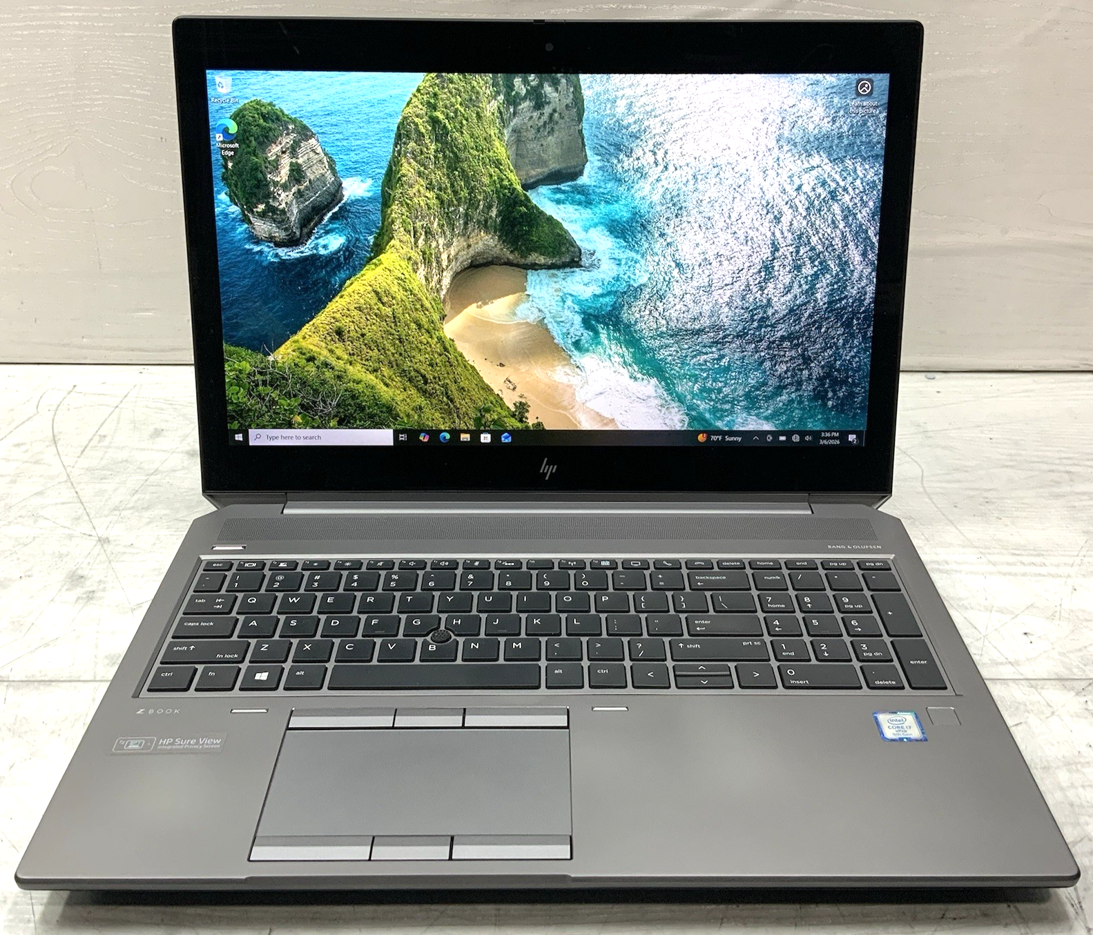HP zBook 15 G6 Intel i7-9850H 2.60GHz 32GB RAM 512GB SSD Windows 10 Pro0