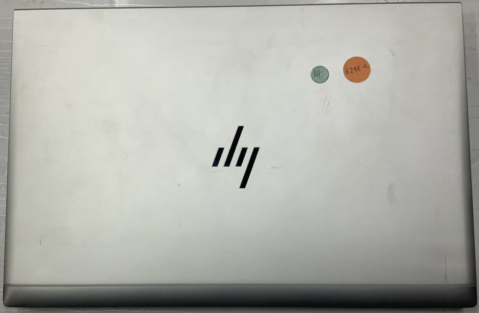 5719129