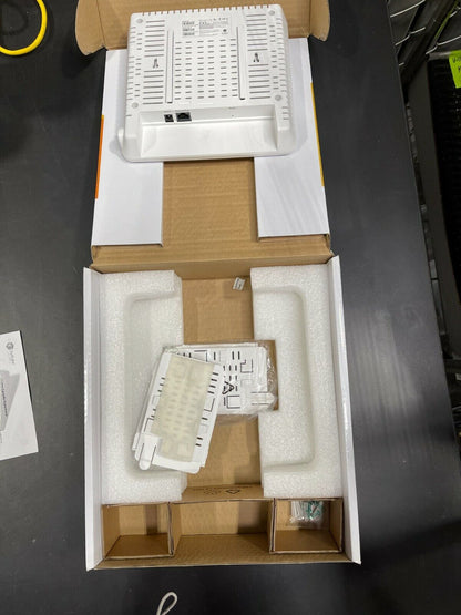 Airtight C-65 Access Point Sensor GbE 802.11ac 5 GHz/2.4 GHz PoE