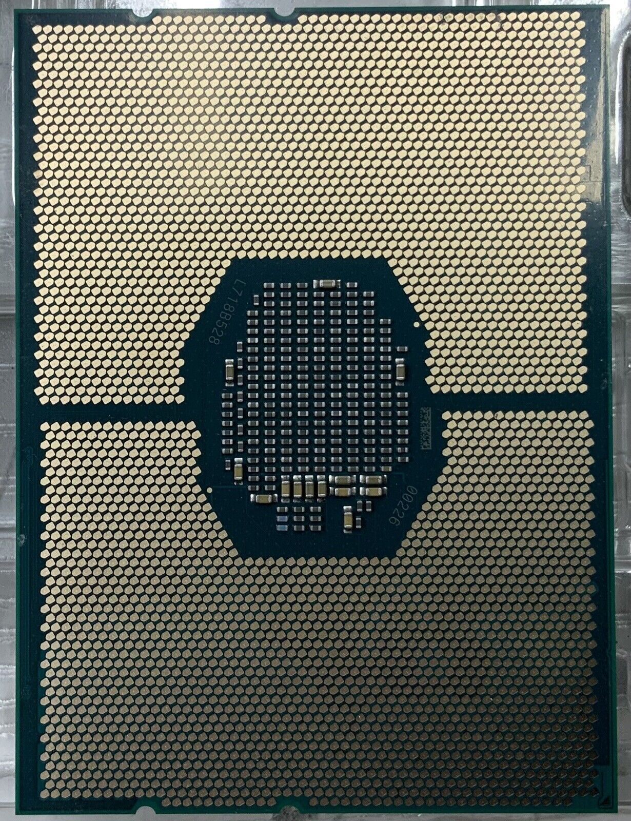 5719444