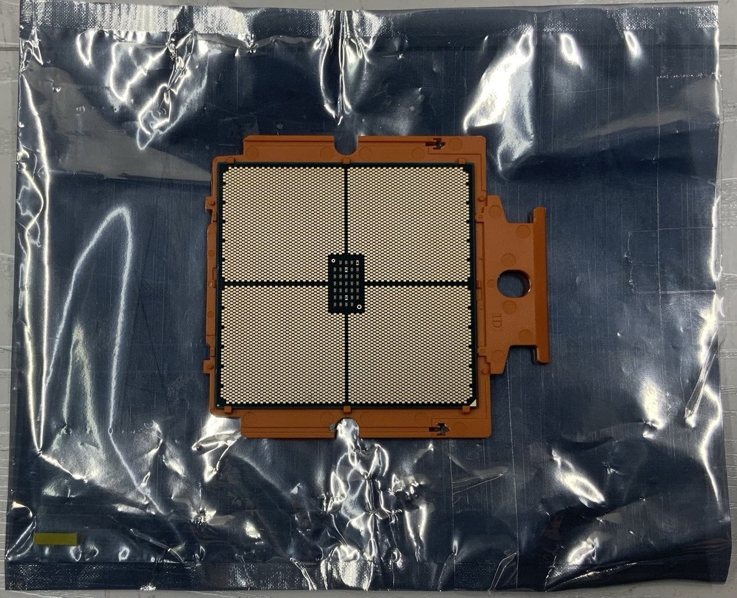 Lenovo OEM AMD EPYC 9V33X 2.55GHz 96-Core 1152MB 400W CPU Processor 9684X