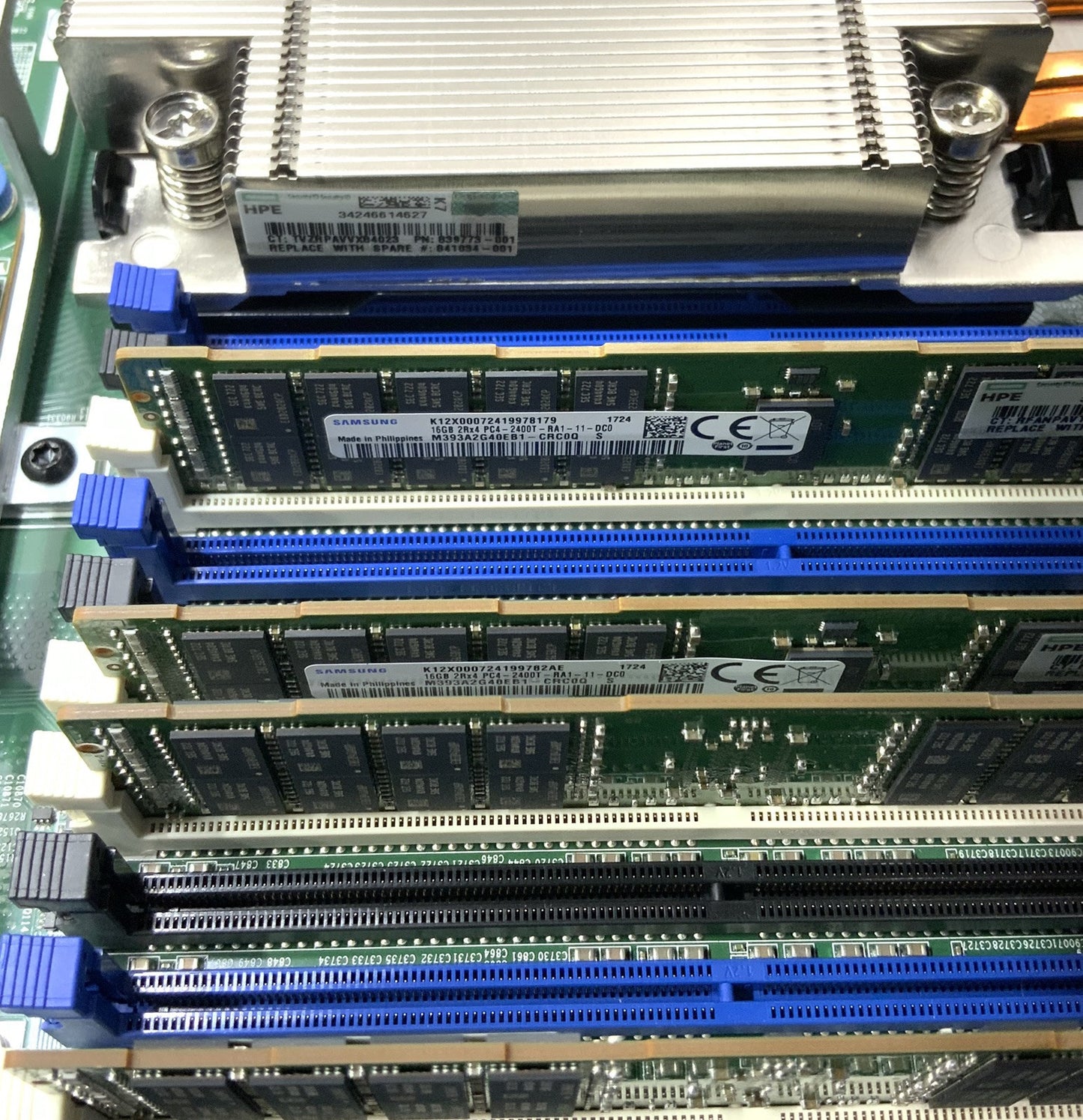 HP ProLiant DL360 Gen9 Server 2x E5-2687W V4 3.0GHz 128GB RAM P440AR HSTNS-2146