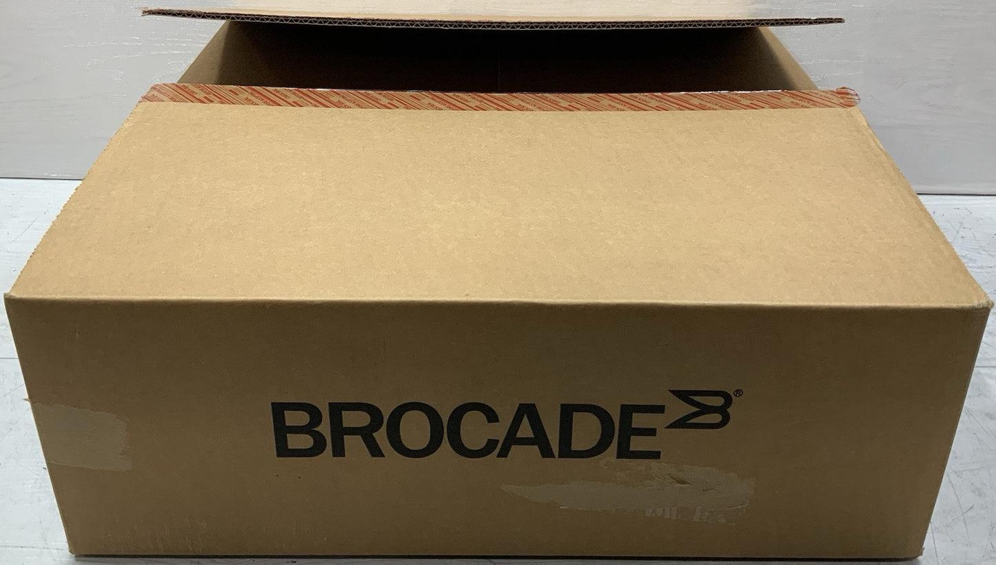 Brocade BR-VDX6740-48-R 48-Port SFP+ 4x 40G QSFP VDX 6740 Switch 2x AC PSU